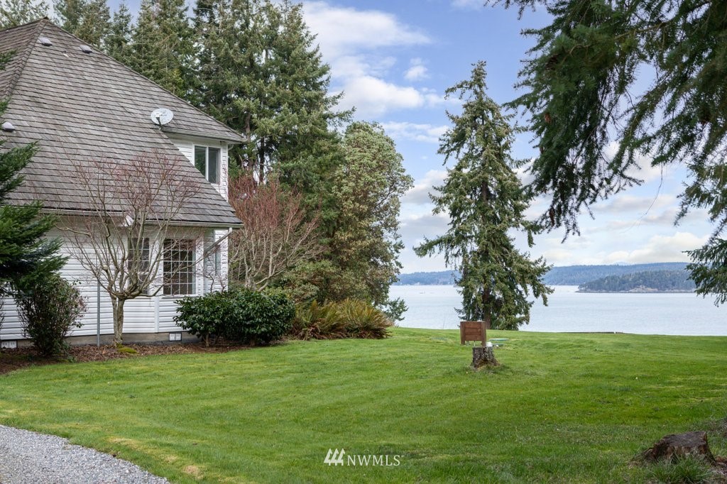 3428 Green Road Oak Harbor, WA 98277 - Photo 6 of 38 Gallery Image 6