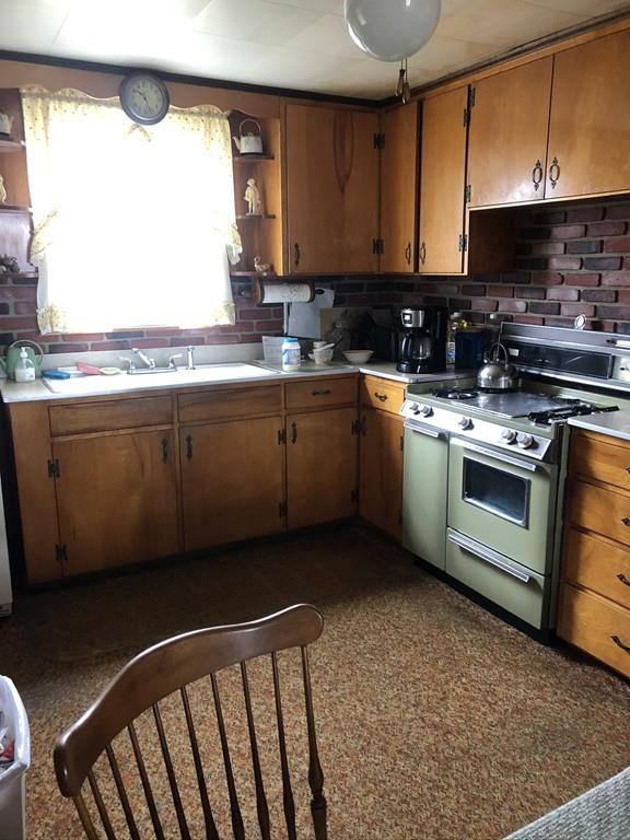 1193 State Road Westport, MA 02790 - Photo 3 of 31