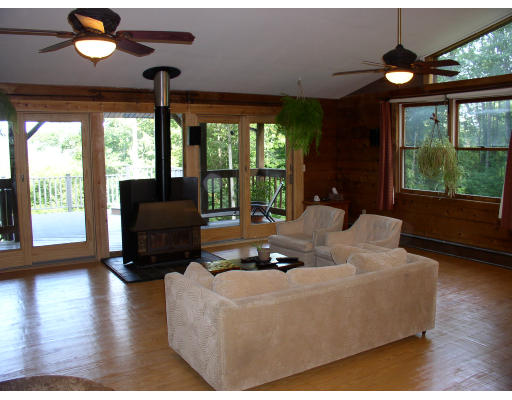 6 Athol Road Orange, MA 01364 - Photo 8 of 12 Gallery Image 8