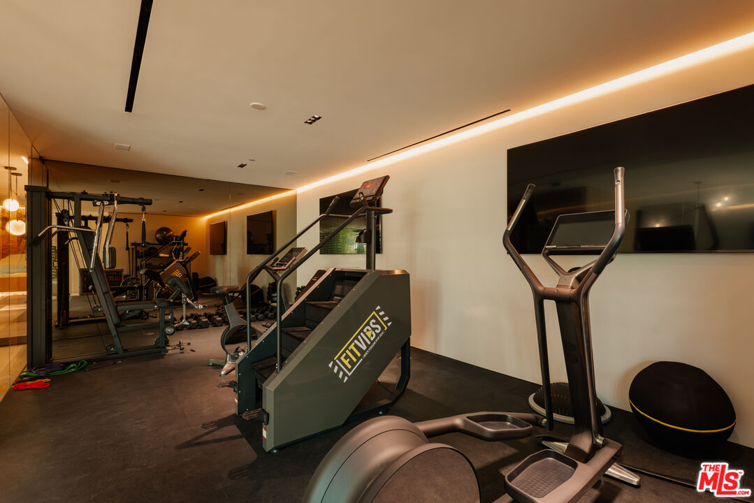 1853 Bel Air Road Los Angeles, CA 90077 - Photo 11 of 54