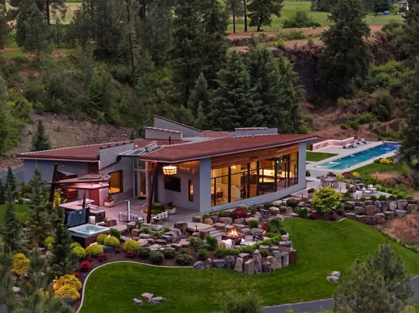 $5,950,000 | Undisclosed Address, Colbert, WA 99005