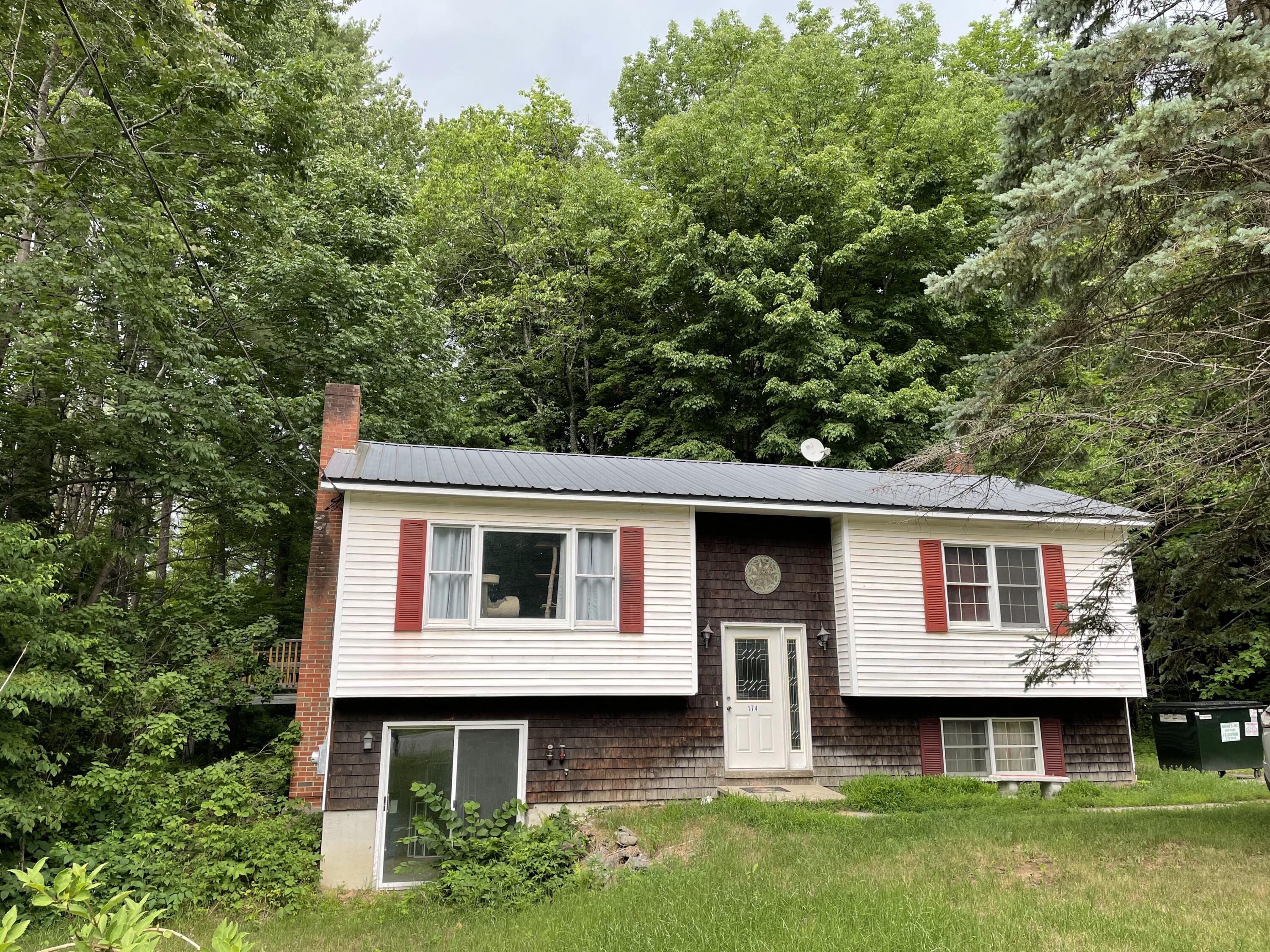 174 Whittier Road Farmington, ME 04938 - Photo 1 of 14 jZ6znjwhS4mBpvE0pkPN4Q