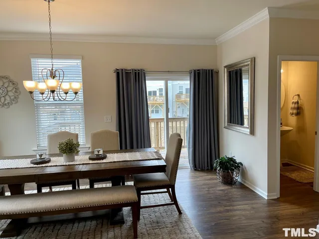 $2,150 | 1116 Finch Court, Apex, NC 27502