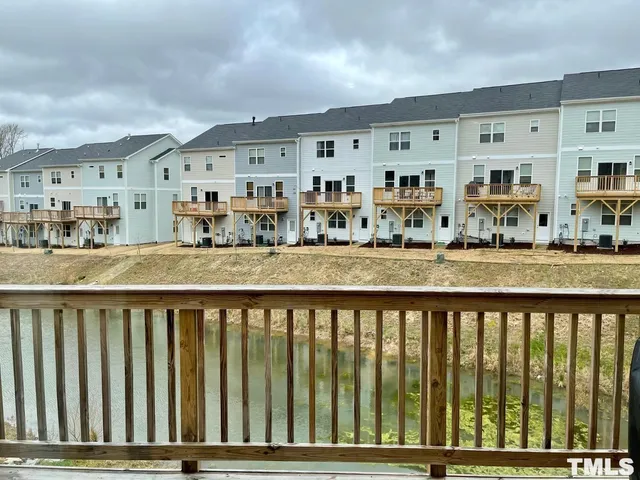 $2,150 | 1116 Finch Court, Apex, NC 27502