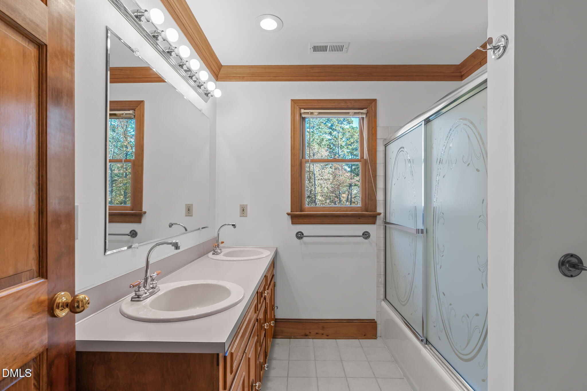 2924 Tutman Court Raleigh, NC 27614 - Photo 27 of 52 Hallway Bath