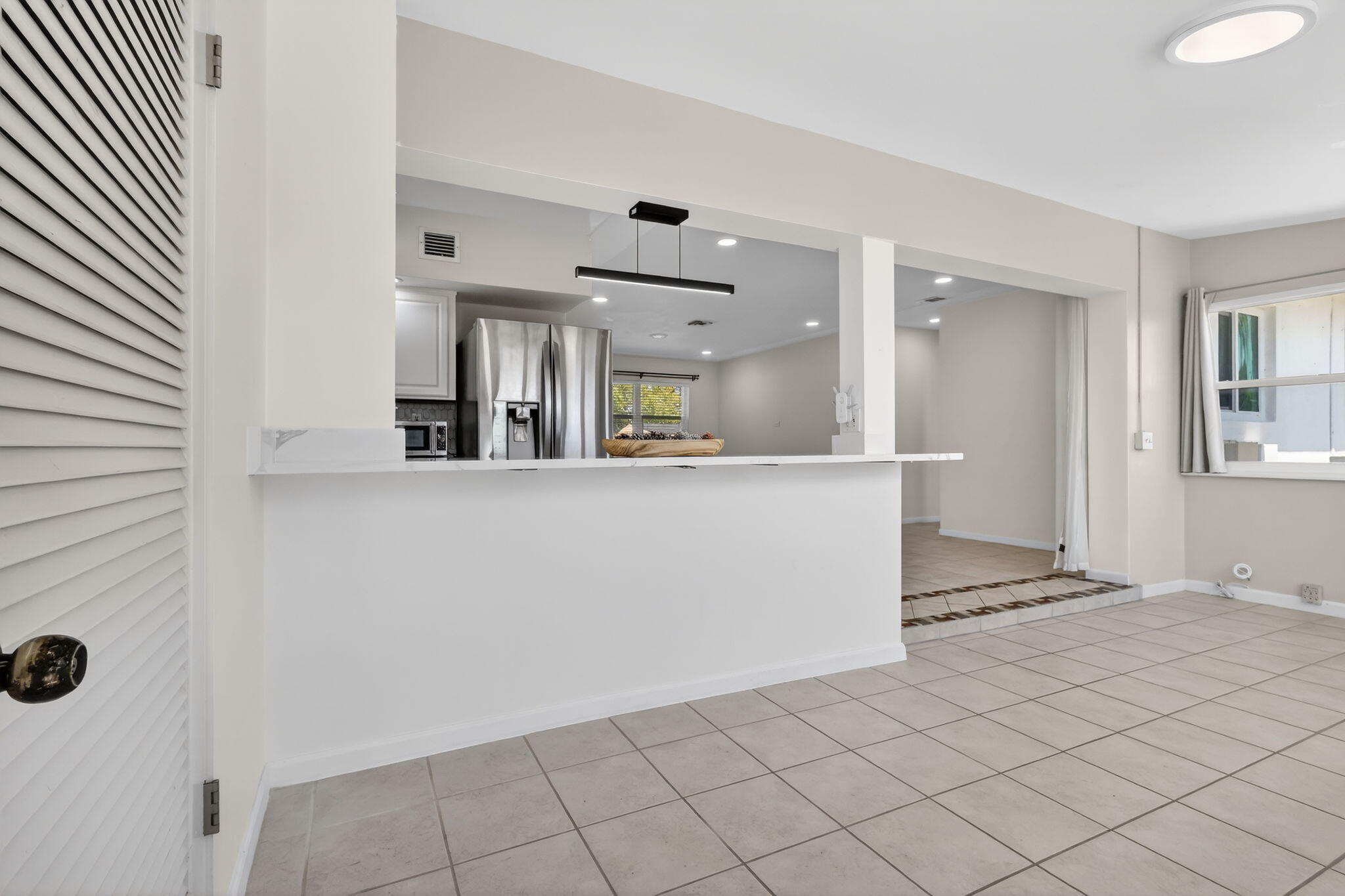 353 Shady Lane Road Palm Springs, FL 33461 - Photo 15 of 41 16-web-or-mls-F14A4436