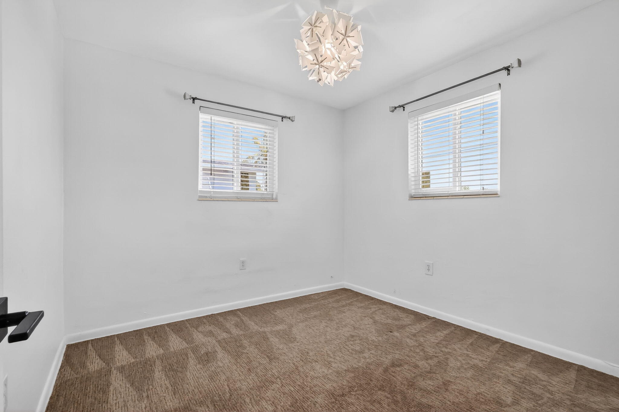 353 Shady Lane Road Palm Springs, FL 33461 - Photo 19 of 41 20-web-or-mls-F14A4460