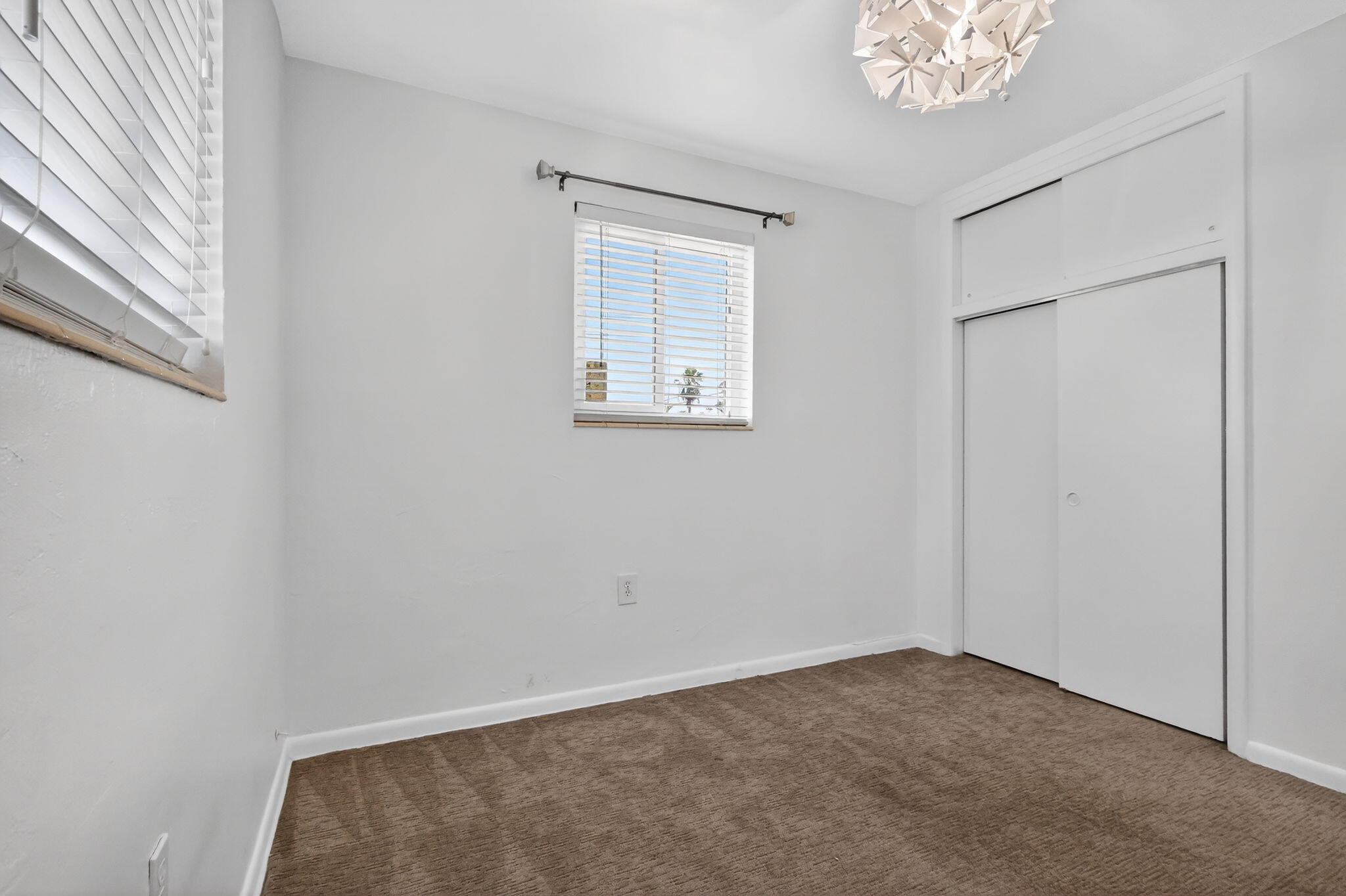 353 Shady Lane Road Palm Springs, FL 33461 - Photo 20 of 41 21-web-or-mls-F14A4469