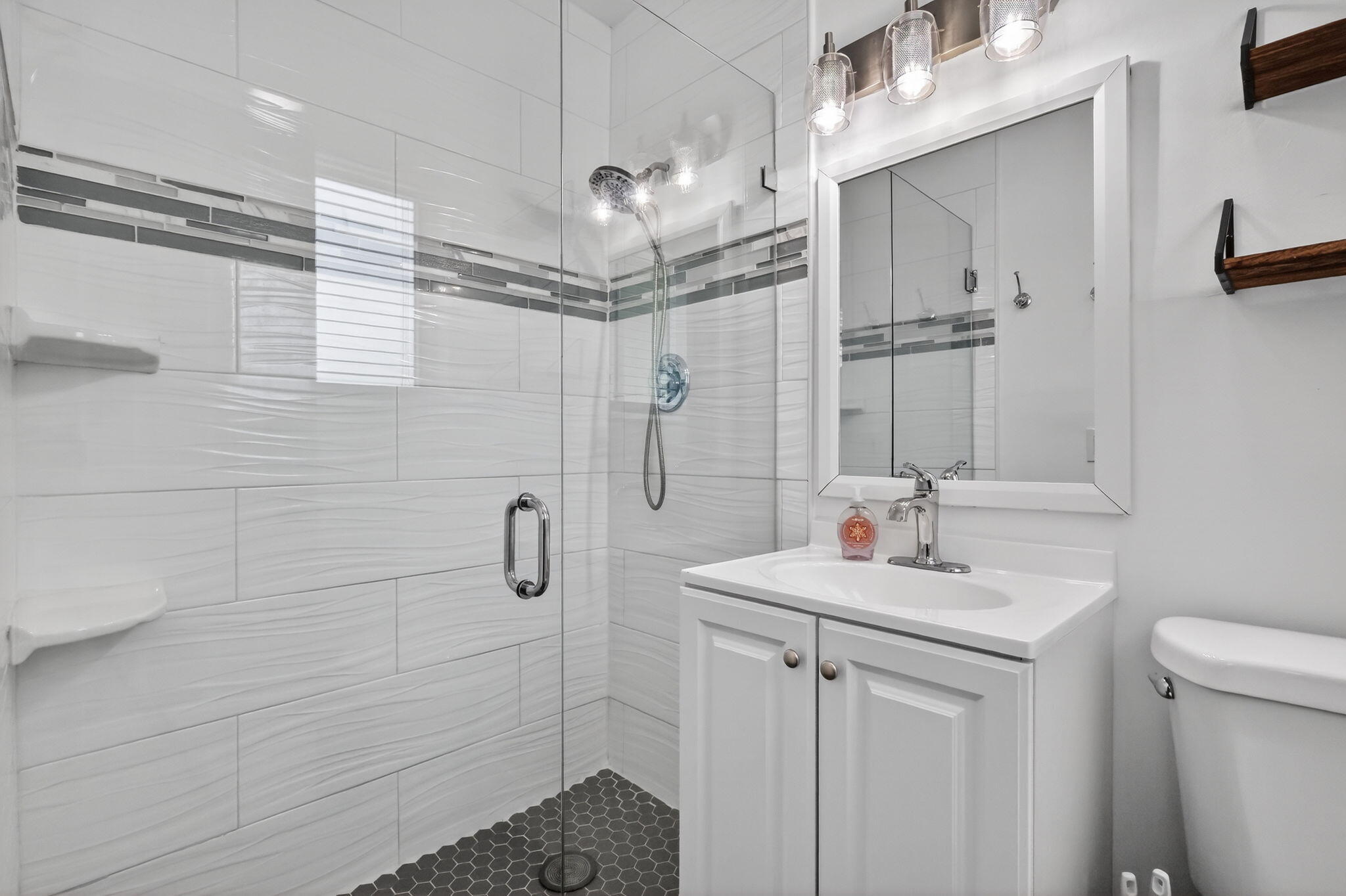 353 Shady Lane Road Palm Springs, FL 33461 - Photo 31 of 41 32-web-or-mls-F14A4561