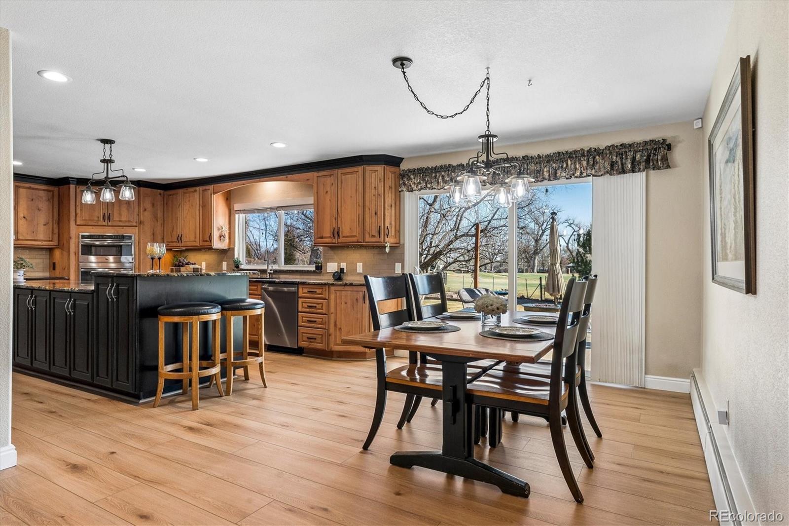 930 Reed Court Lakewood, CO 80214 - Photo 5 of 28