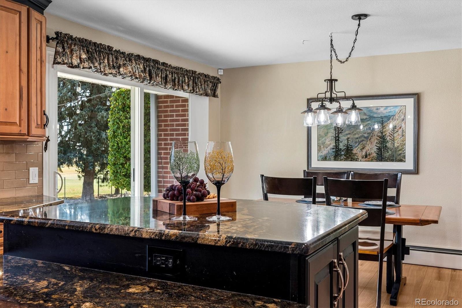 930 Reed Court Lakewood, CO 80214 - Photo 8 of 28