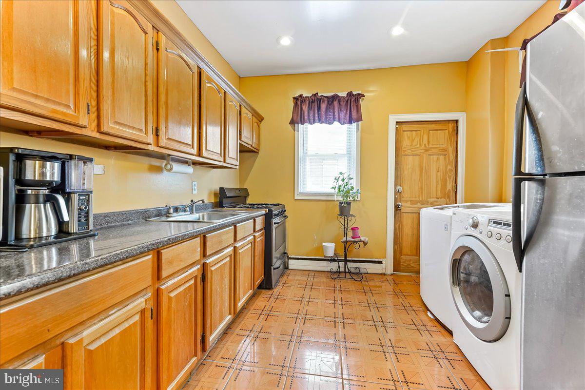 3223 North Bambrey Street Philadelphia, PA 19129 - Photo 11 of 29