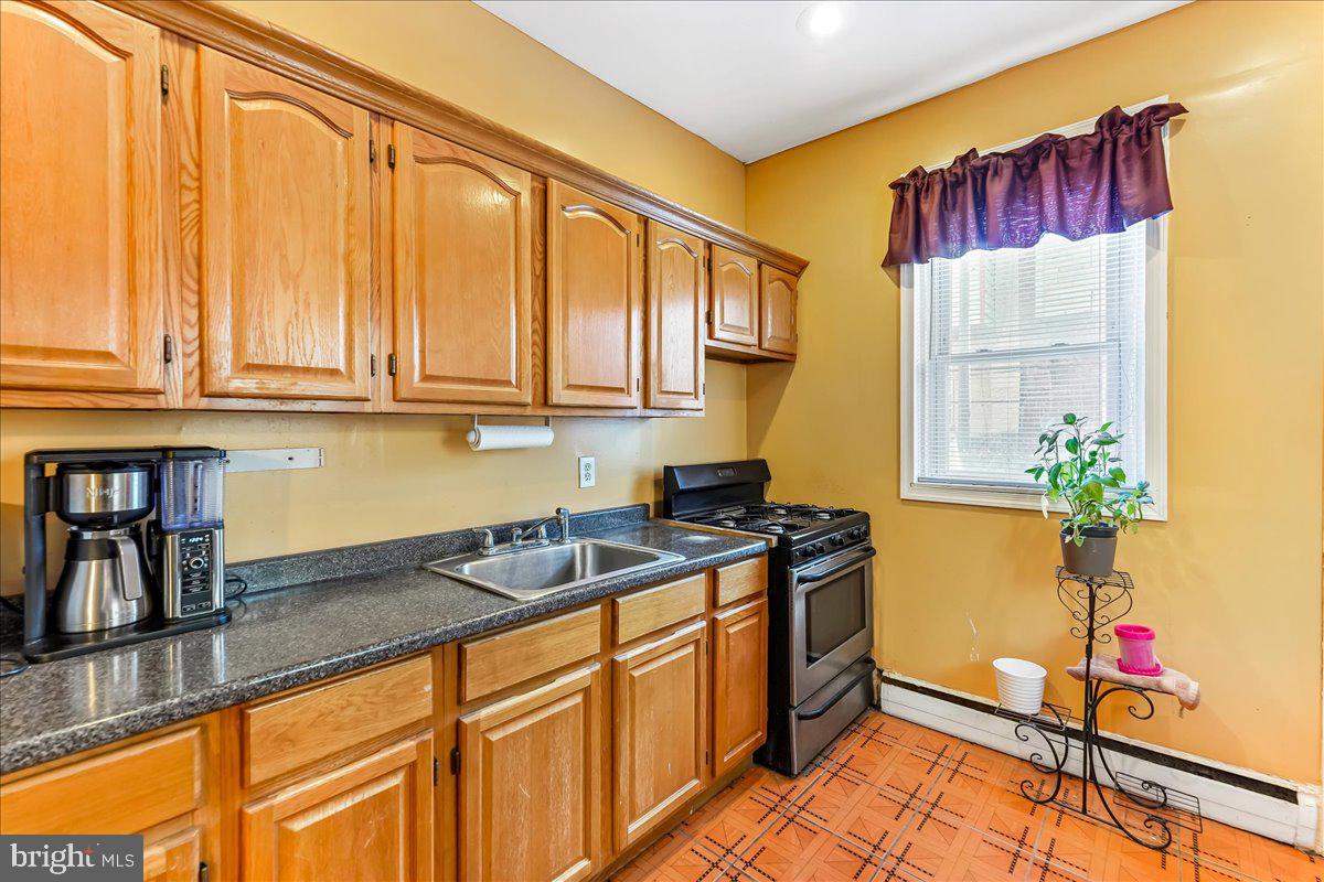 3223 North Bambrey Street Philadelphia, PA 19129 - Photo 13 of 29