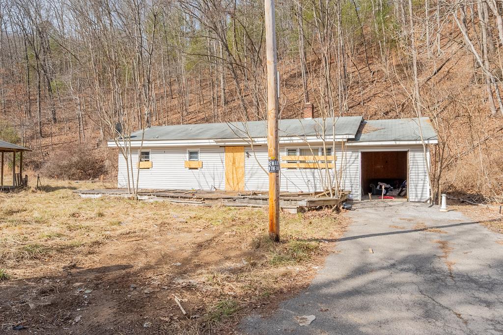 3511 Case Knife Road Pulaski, VA 24301 - Photo 24 of 24 Gallery Image 24