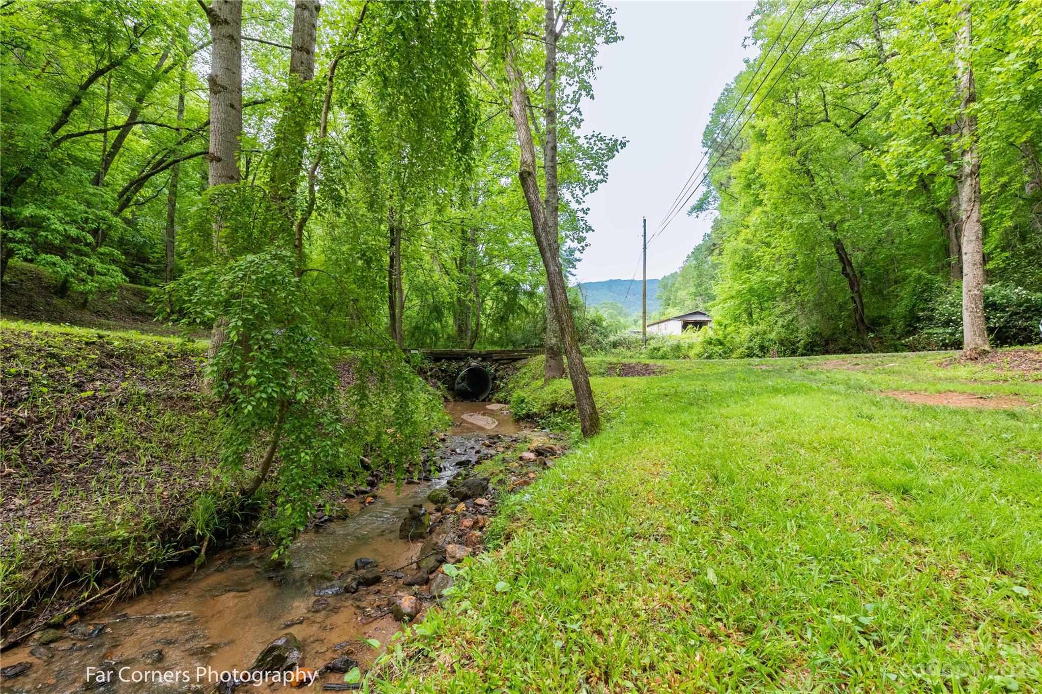 90 Morgan Cove Road Candler, NC 28715 - Photo 8 of 19 Gallery Image 8