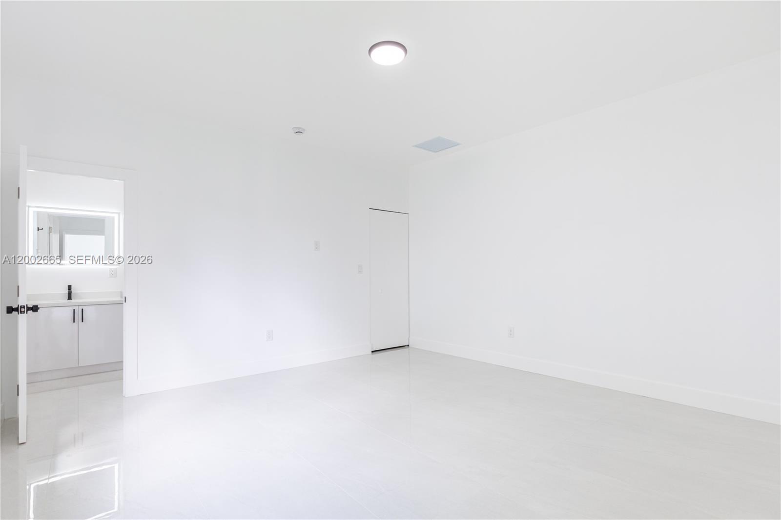 5550 Southwest 4th Street Miami, FL 33134 - Photo 17 of 30
