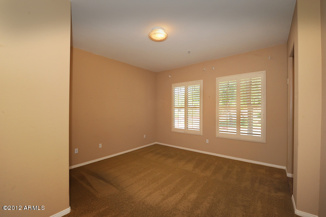 4488 East Thomas Road, Unit 1004 Phoenix, AZ 85018 - Photo 18 of 31 Master Bedroom