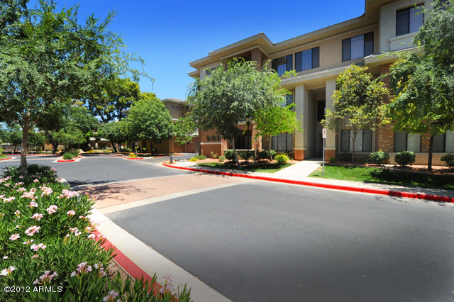 4488 East Thomas Road, Unit 1004 Phoenix, AZ 85018 - Photo 5 of 31 Building #1