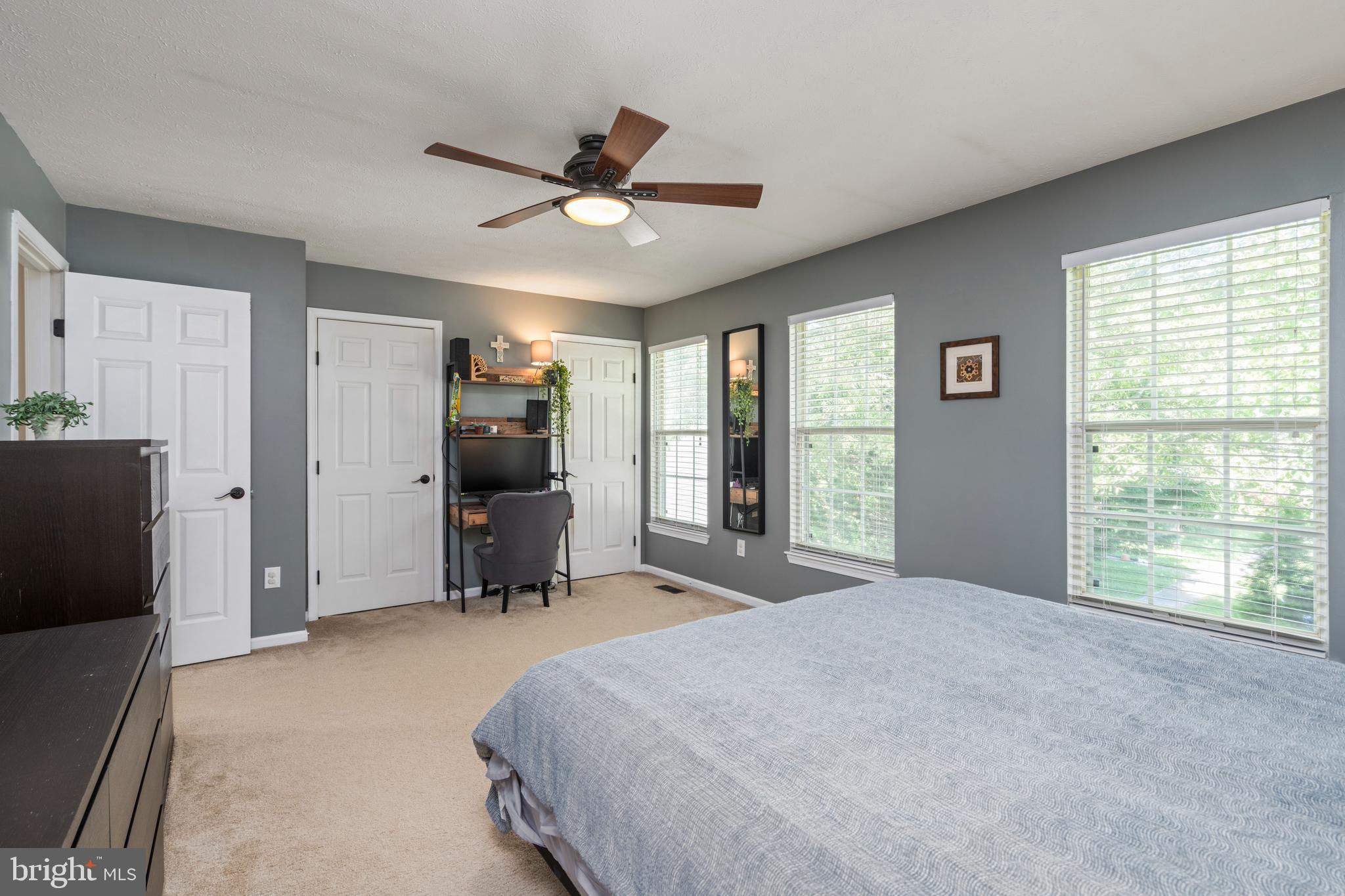 5337 Hollowstone Circle Rosedale, MD 21237 - Photo 18 of 44 Primary with 2 Closets!