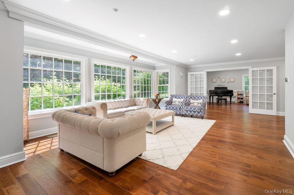 22 Crane Road Scarsdale, NY 10583 - Photo 3 of 32 Sun filled formal Living Room with oversized windows.