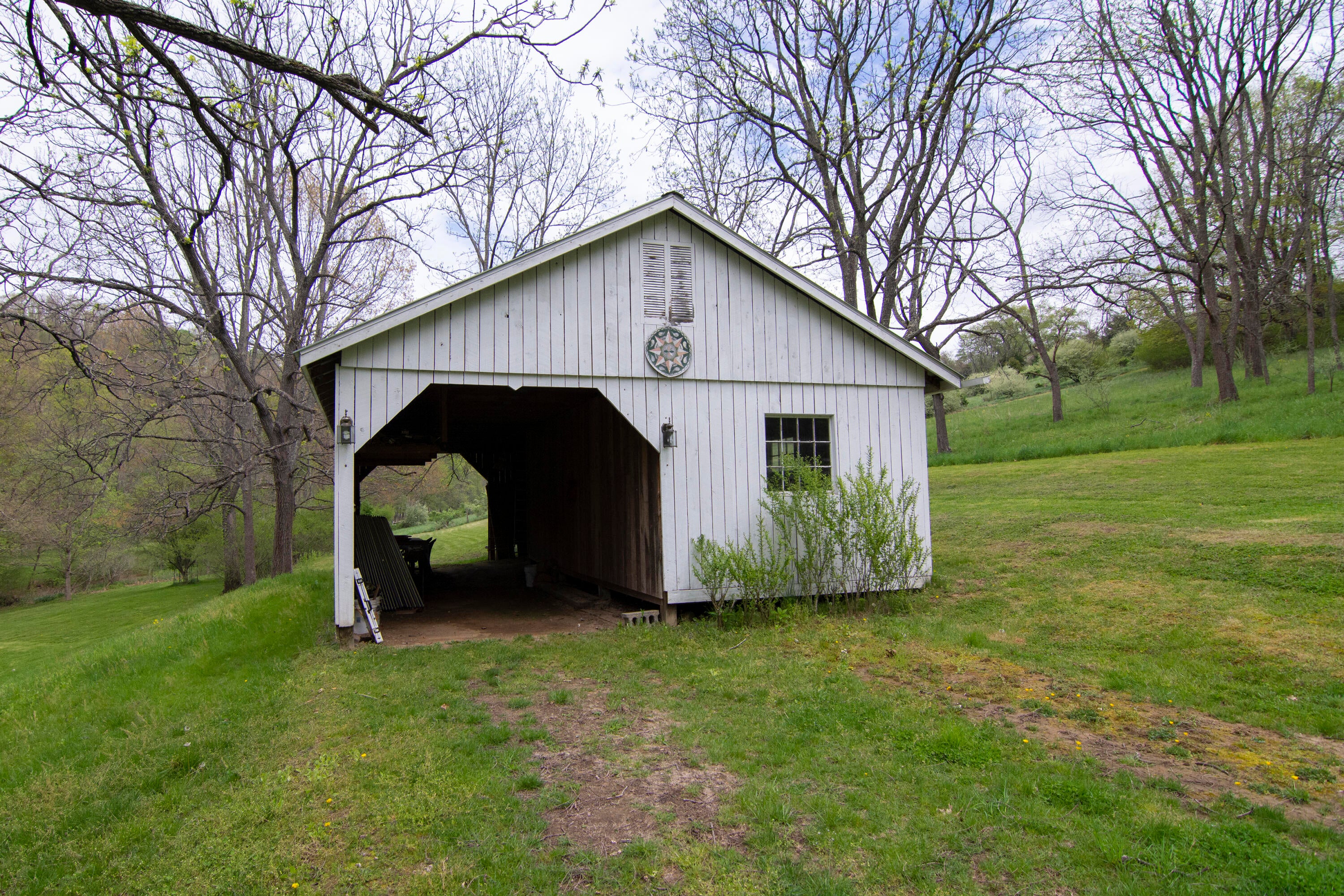 926 Rodgers Mill Road Sinks Grove, WV 24976 - Photo 6 of 31 Gallery Image 6