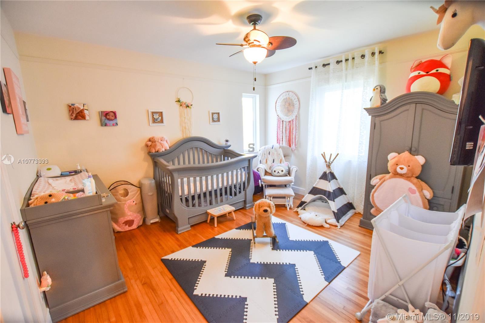 351 Southwest 29th Road Miami, FL 33129 - Photo 11 of 17