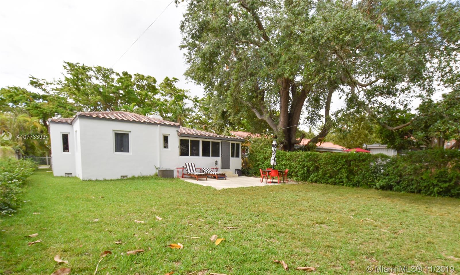351 Southwest 29th Road Miami, FL 33129 - Photo 15 of 17
