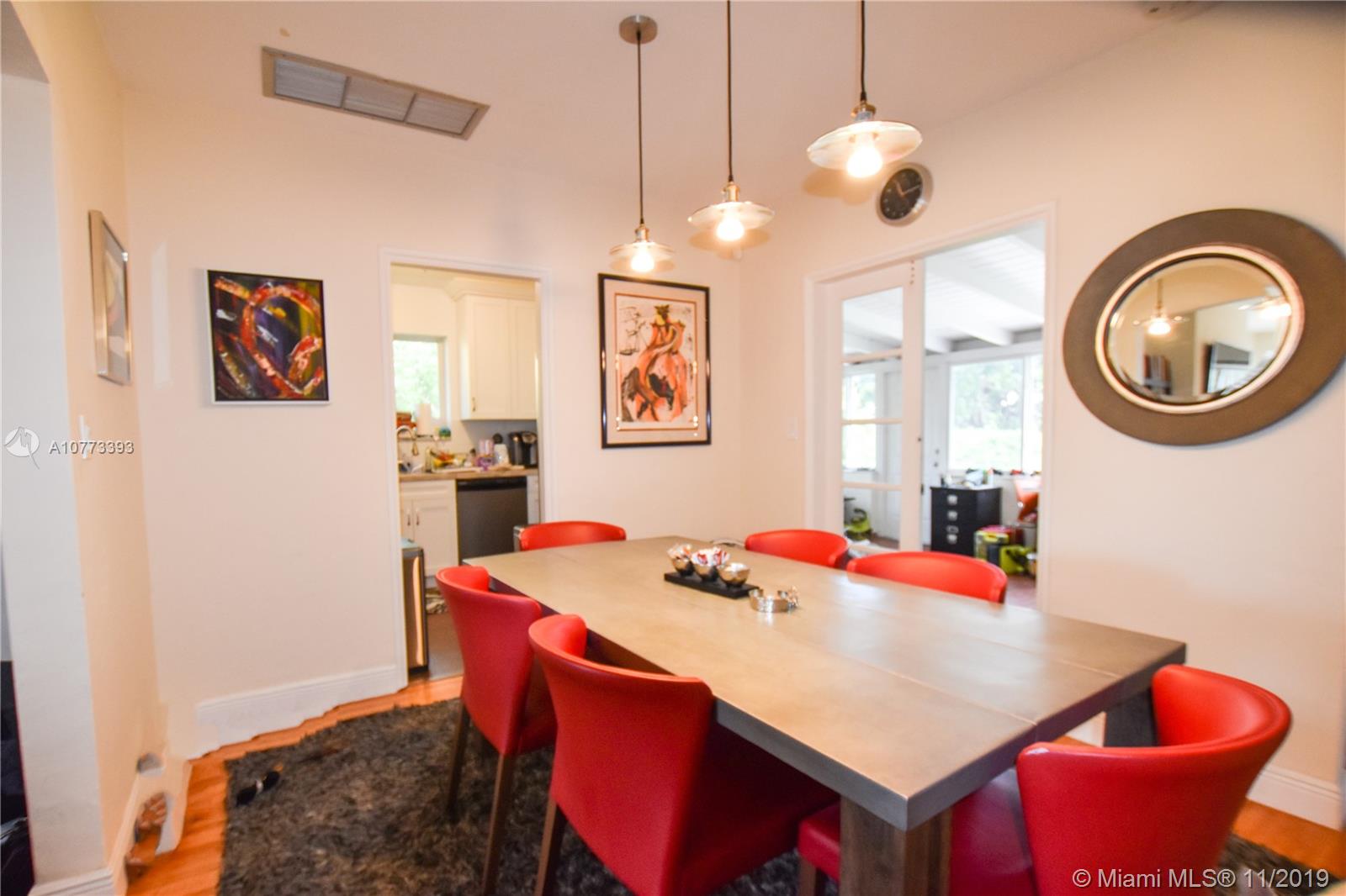 351 Southwest 29th Road Miami, FL 33129 - Photo 4 of 17