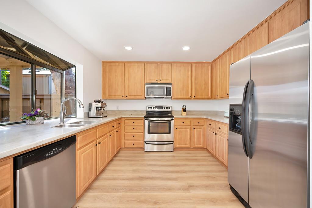 224 East Ranch Road Sacramento, CA 95825 - Photo 35 of 65