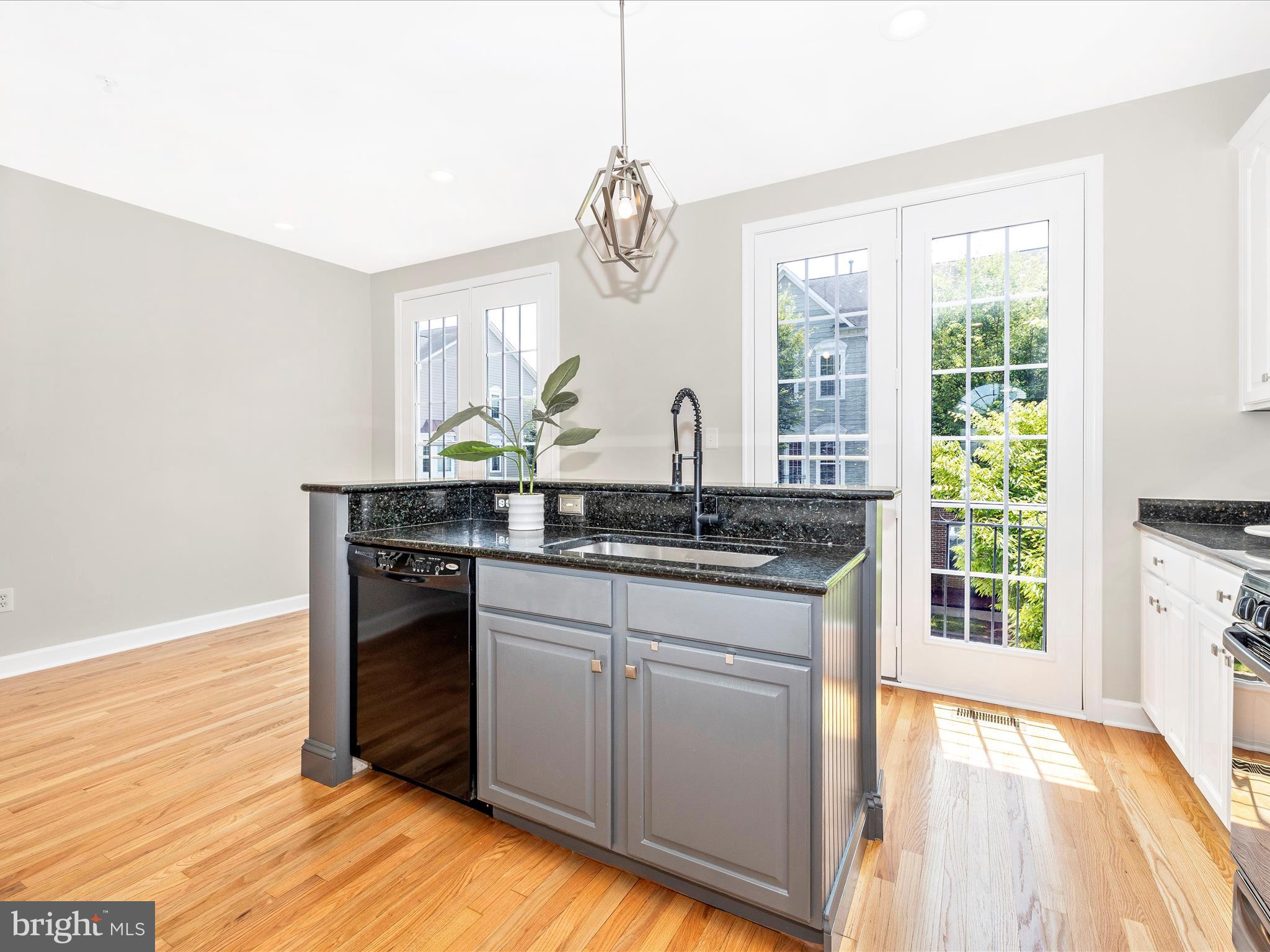 8828 Lew Wallace Road Frederick, MD 21704 - Photo 16 of 56 Kitchen