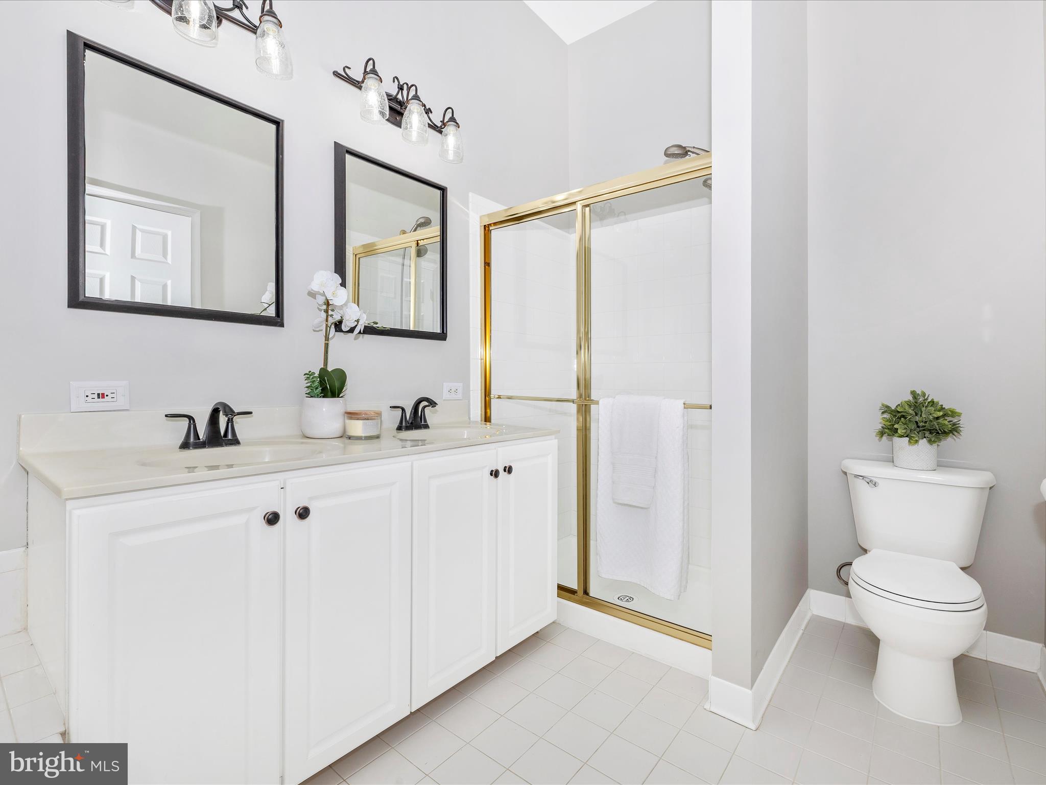 8828 Lew Wallace Road Frederick, MD 21704 - Photo 32 of 56 Primary Bathroom