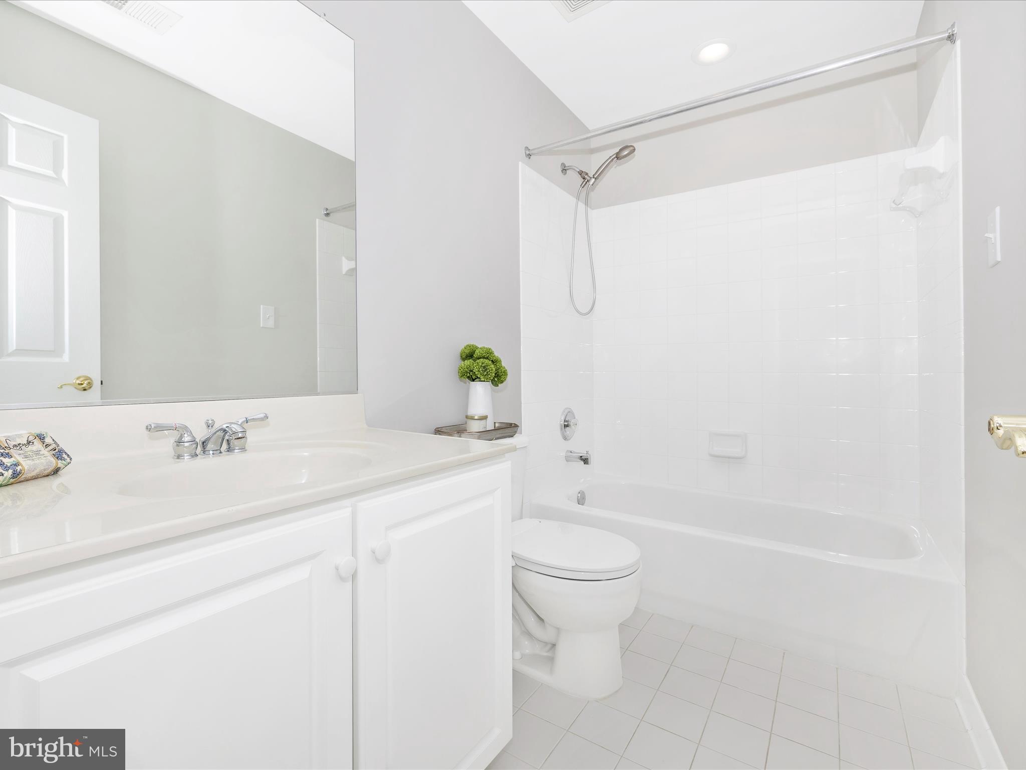 8828 Lew Wallace Road Frederick, MD 21704 - Photo 36 of 56 Bathroom 2