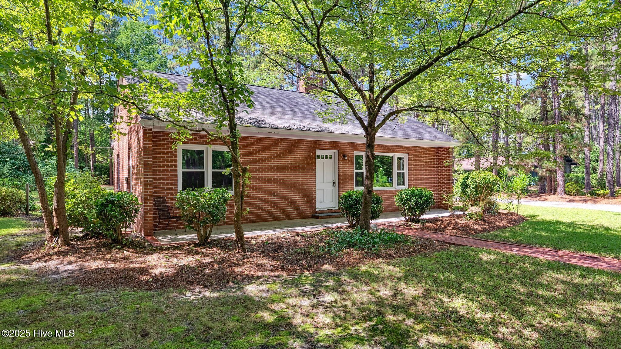 179 Turner Road Pinehurst, NC 28374 - Photo 2 of 29 2_DSC00511 copy