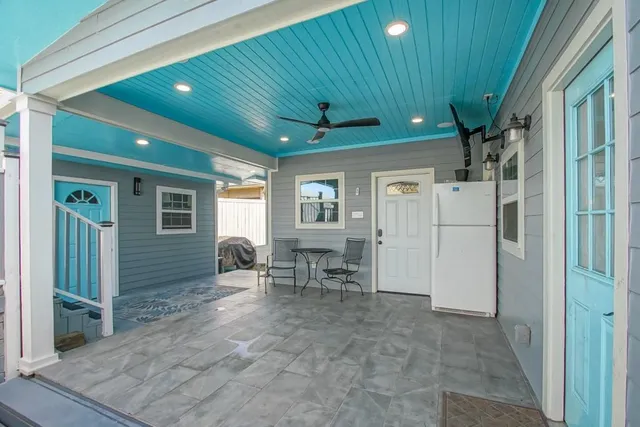 $385,000 | 2135 Deerfield Road, Terrytown, LA 70056