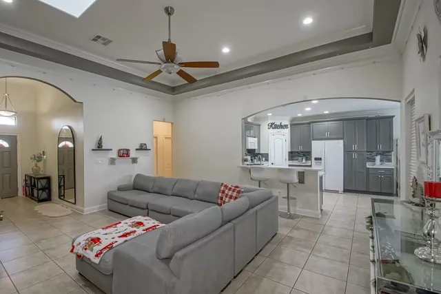 $385,000 | 2135 Deerfield Road, Terrytown, LA 70056