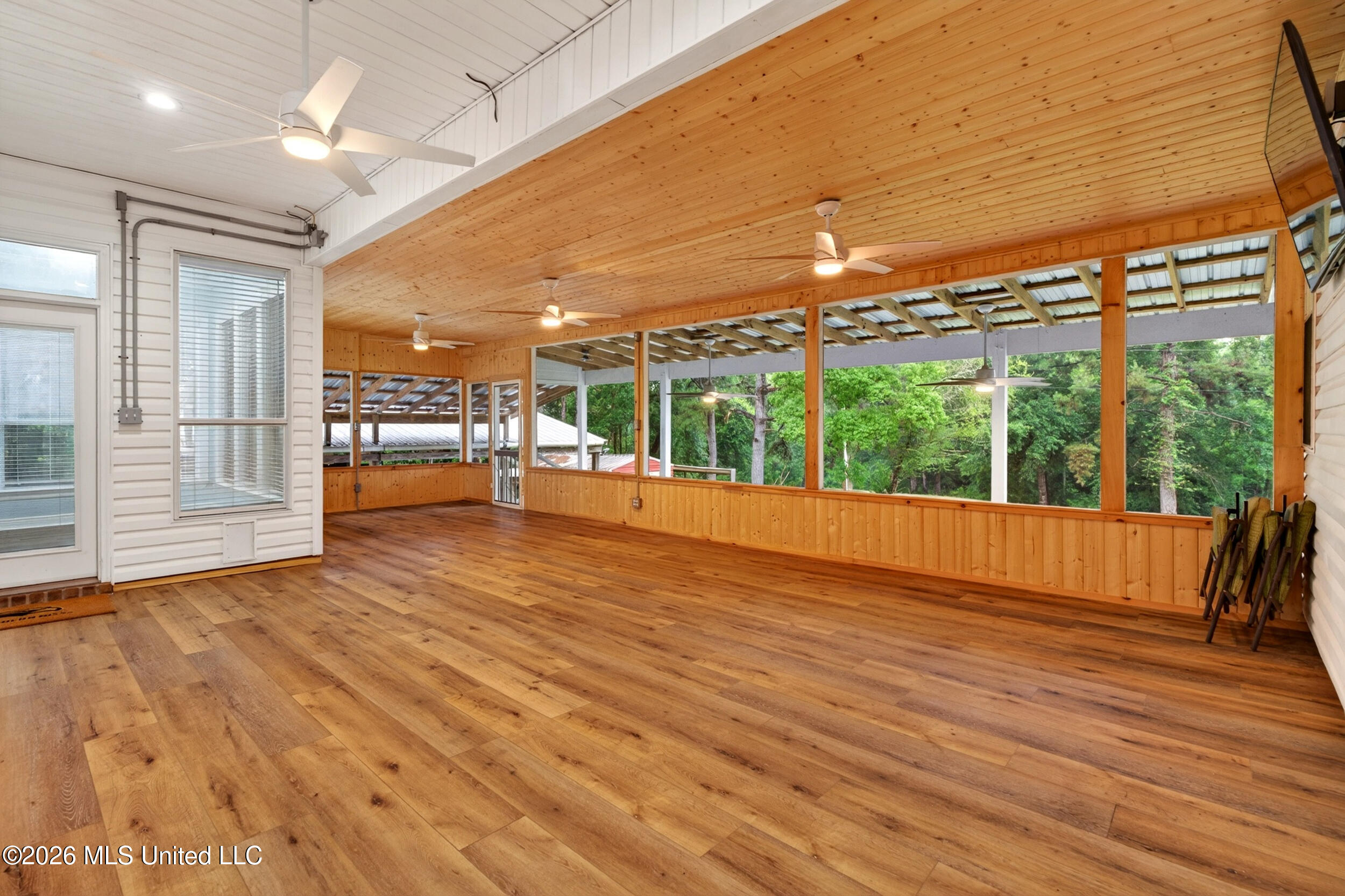 219 Pop Hill Road, Unit B Poplarville, MS 39470 - Photo 50 of 74 50_50_backporch