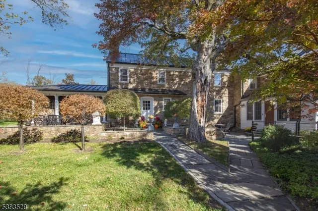 a view of outdoor space yard and patio