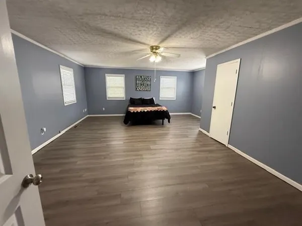 $269,500 | 217 South 5th Street, Burlington, KS 66839