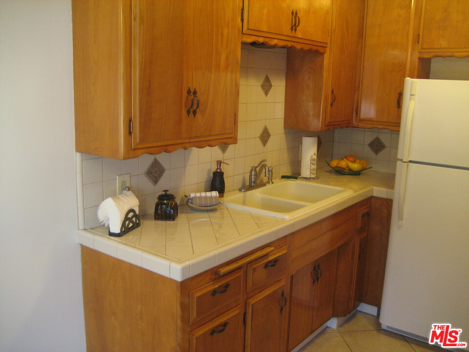 840 Cedar Avenue, Unit 20 Long Beach, CA 90813 - Photo 6 of 19