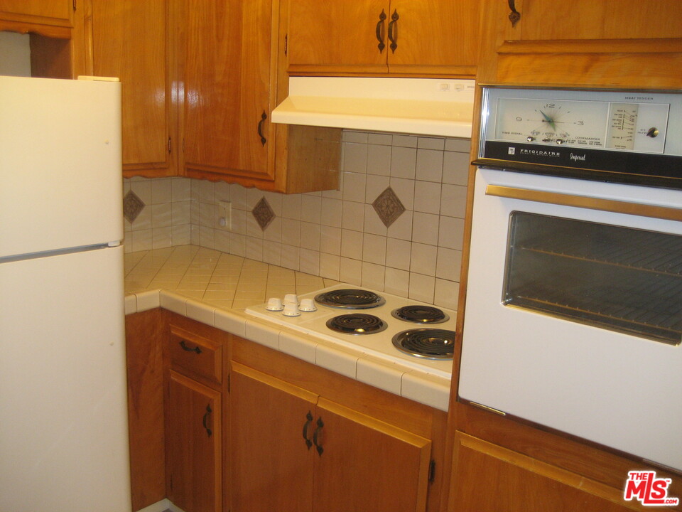 840 Cedar Avenue, Unit 20 Long Beach, CA 90813 - Photo 7 of 19