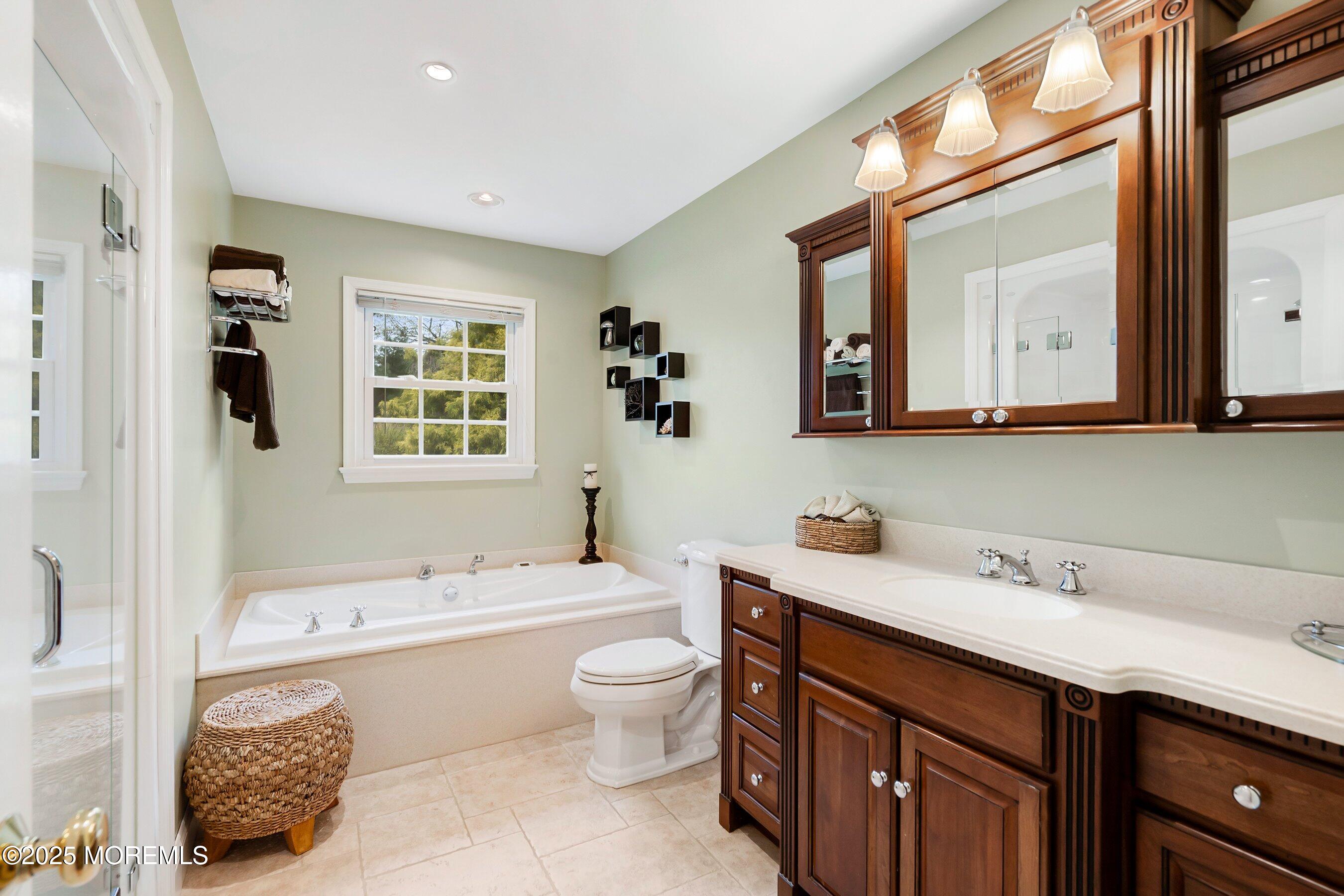 241 Pelican Road Middletown, NJ 07748 - Photo 30 of 59 31-Bath 1A