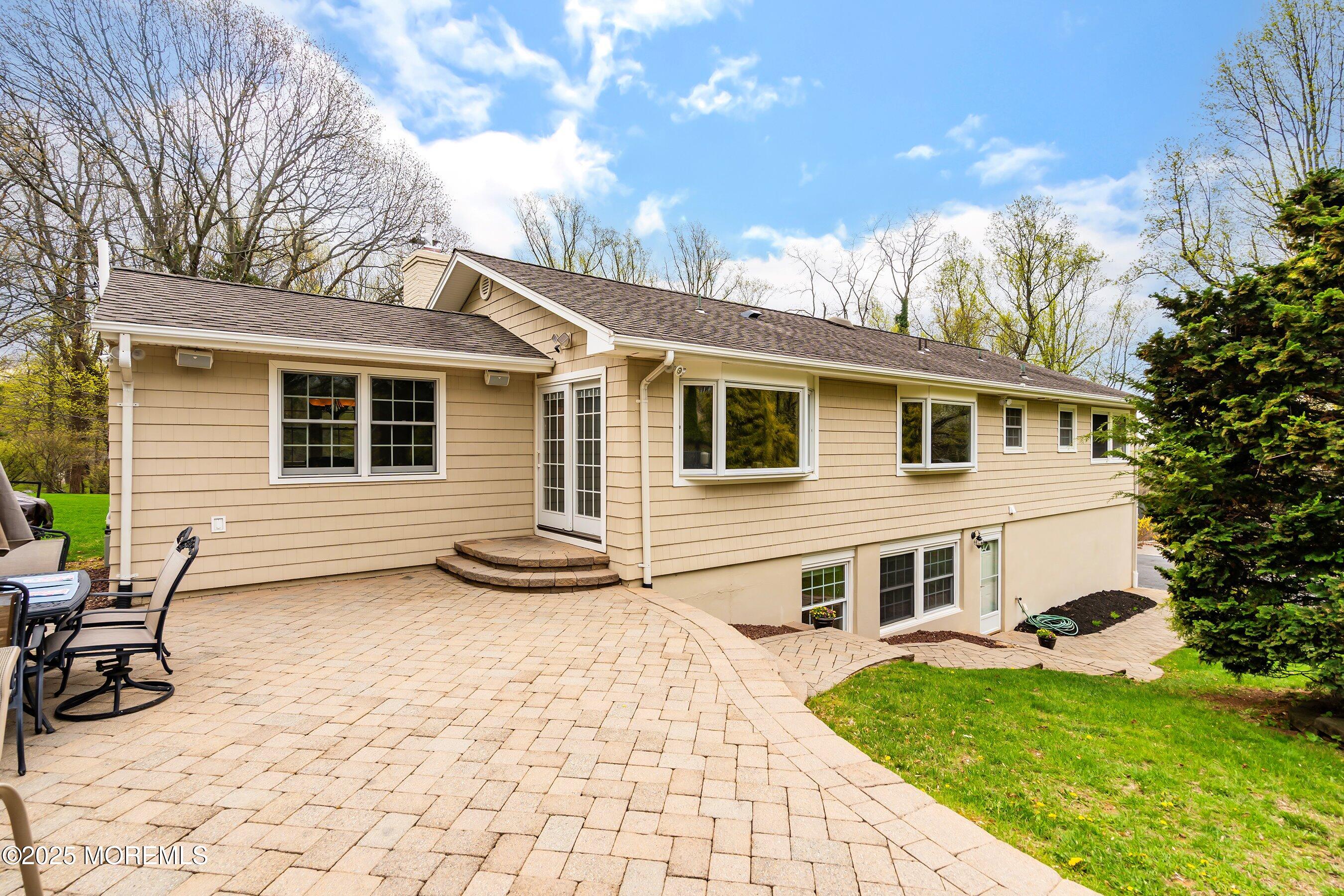 241 Pelican Road Middletown, NJ 07748 - Photo 45 of 59 51-Back Left