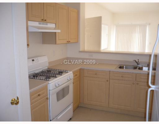 8839 Roping Rodeo Avenue, Unit 103 Las Vegas, NV 89178 - Photo 3 of 10 Kitchen.