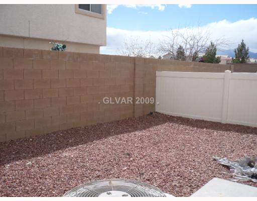 8839 Roping Rodeo Avenue, Unit 103 Las Vegas, NV 89178 - Photo 8 of 10 Yard/Garden.