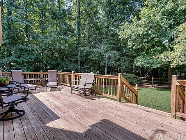 2922 Cross Country Road Charlotte, NC 28270 - Photo 15 of 16 Gallery Image 15