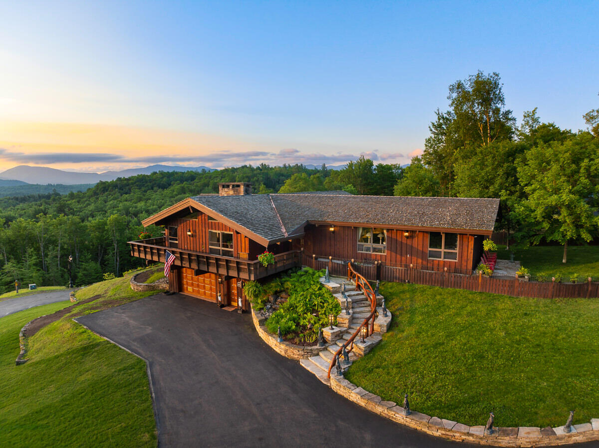 116 Bear Cub Road Lake Placid, NY 12946 - Photo 3 of 55