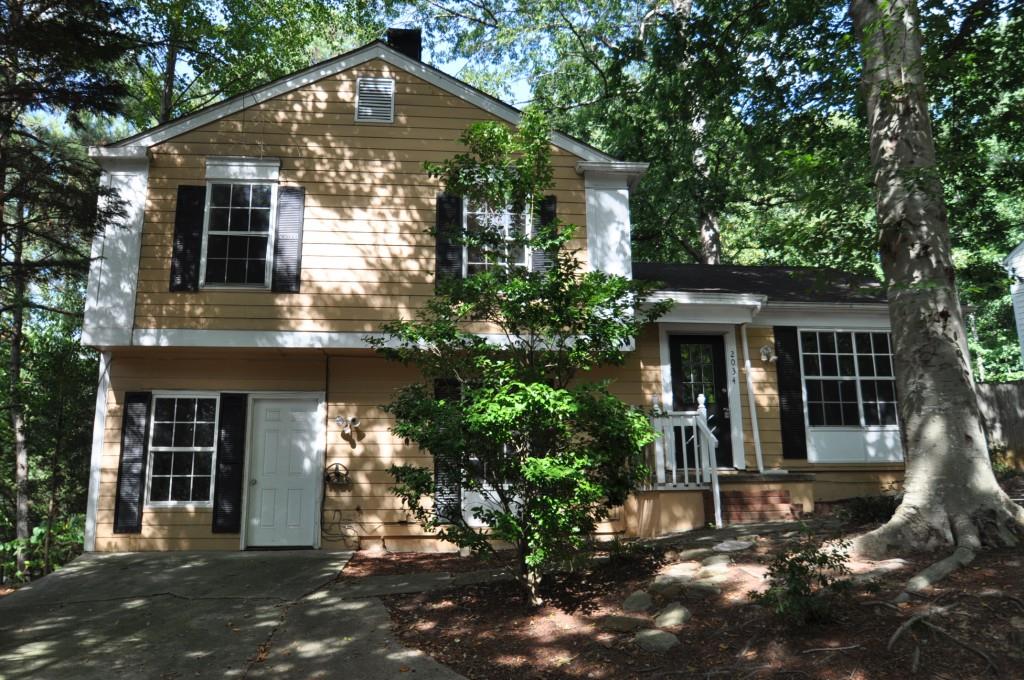 Call it home or great investment opportunity!