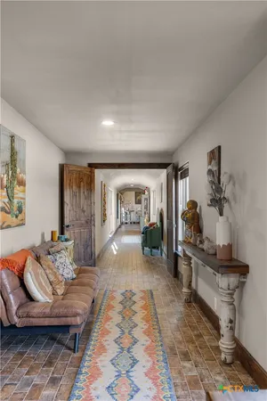 $799,000 | 2796 Benbow Road, Inez, TX 77968