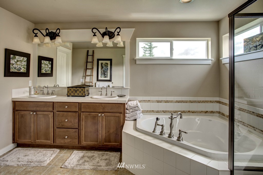 3930 184th Place Southeast Bothell, WA 98012 - Photo 18 of 25