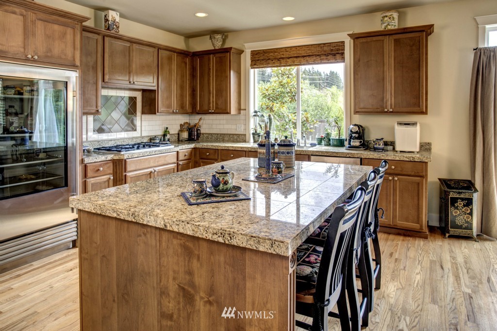 3930 184th Place Southeast Bothell, WA 98012 - Photo 8 of 25